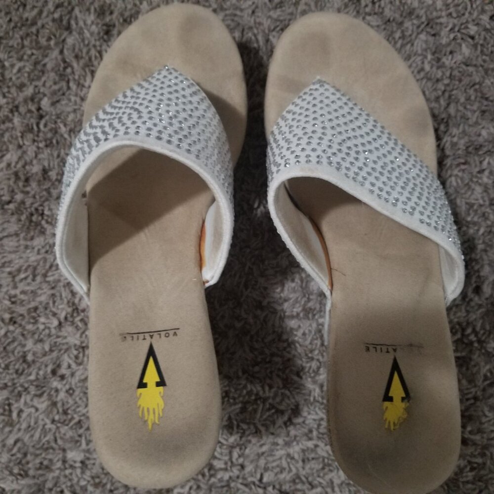 Good Condition Volatile Sequin Platform Flip Flop… - image 2